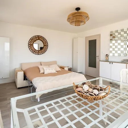 Alga Vue Parking * סטלה-פלאז'